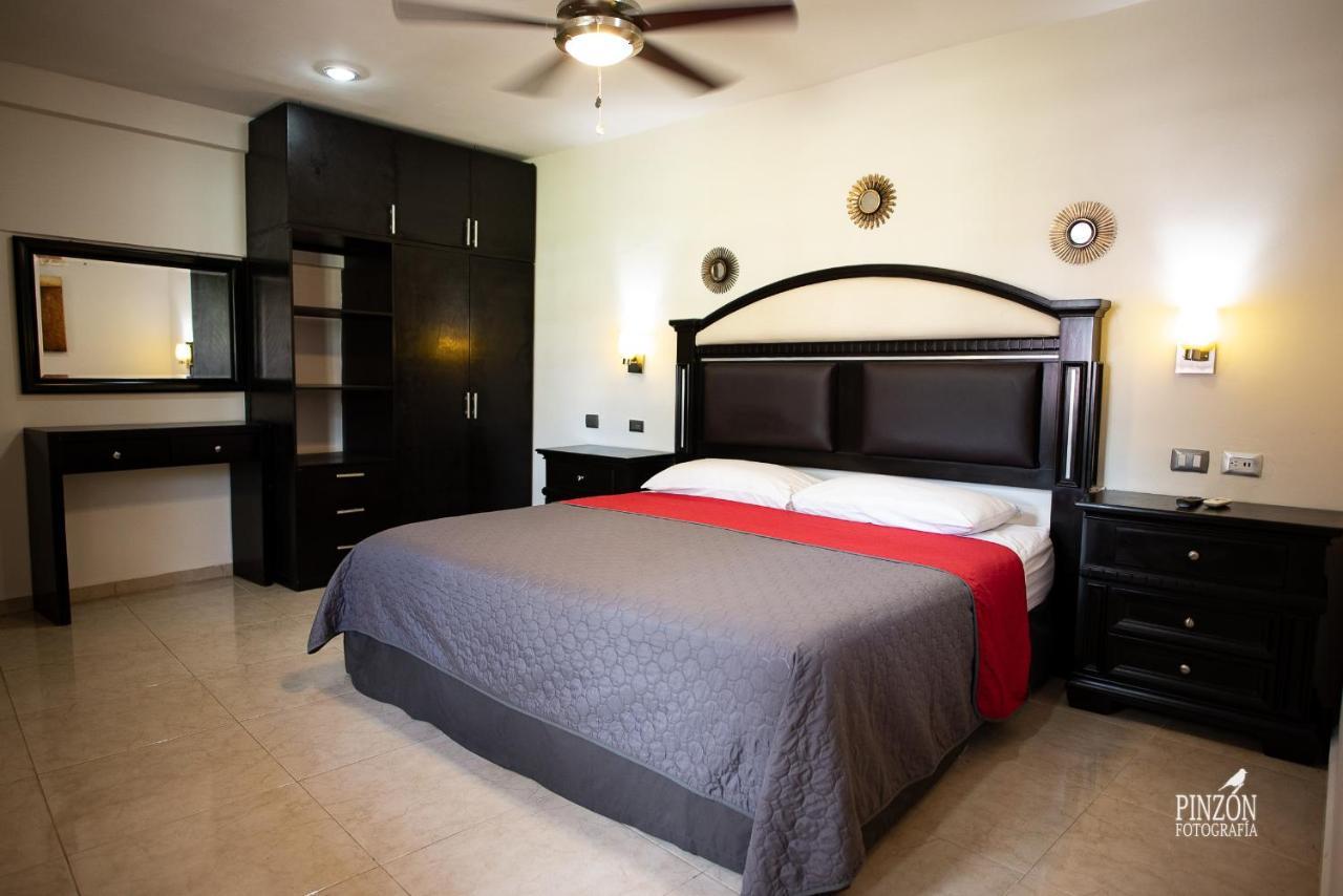 Hotel Suites Paraiso ميريدا المظهر الخارجي الصورة